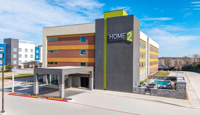 Home2 Suites By Hilton Dallas I-30 Cockrell Hill