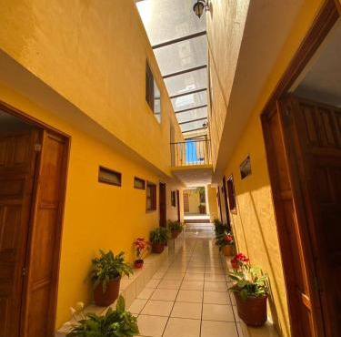 HOTEL CAMELINAS AREA BLANCA