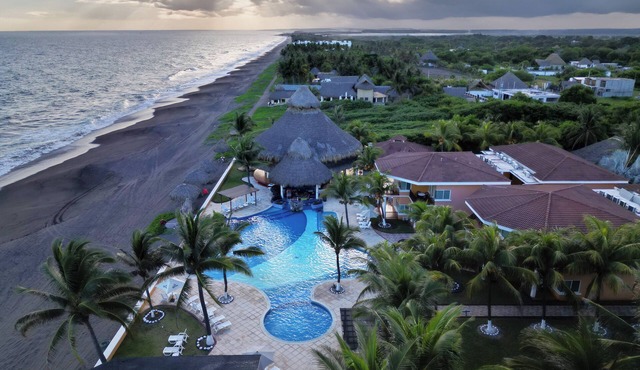 Hotel Cayman Suites