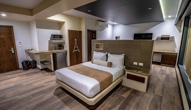 Hotel Eiffel