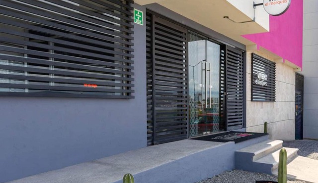 Hotel Estancias VIVE MX el marques Queretaro, Trademark