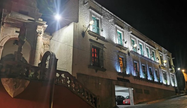hotel la ermita suites