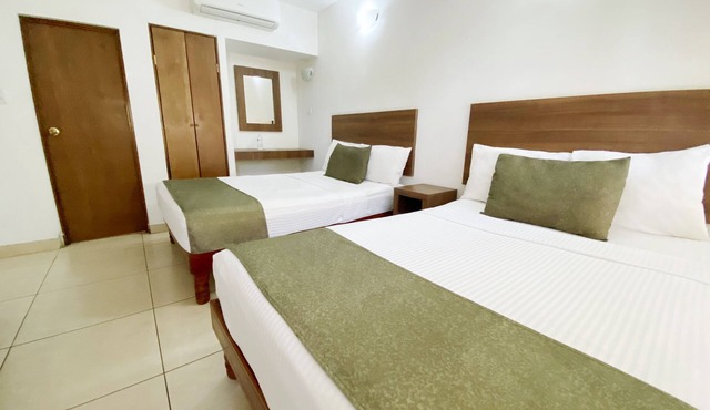Hotel La Riviera