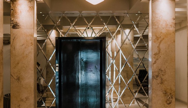 Hotel Leon