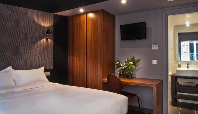 Hotel Les Terres Blanches in Chatou