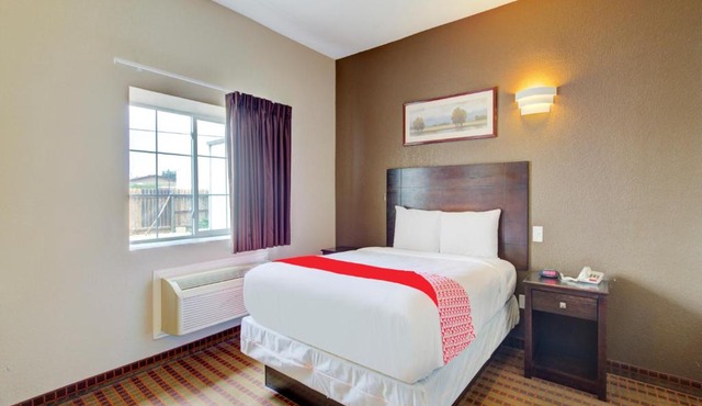 Hotel O Dilley Main St TX