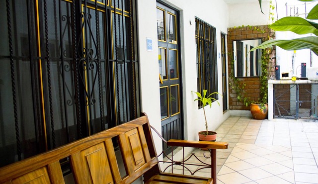 HOTEL OM DOWNTOWN