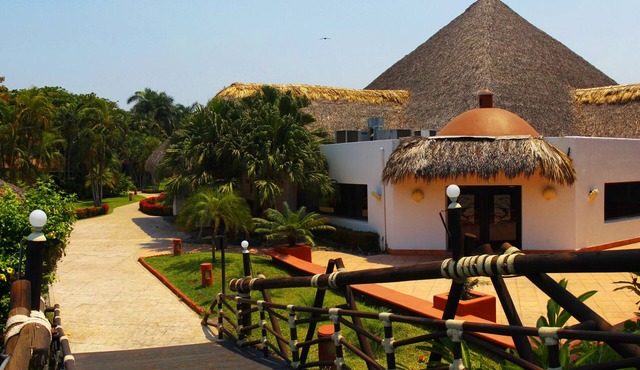 Hotel Soleil Pacifico