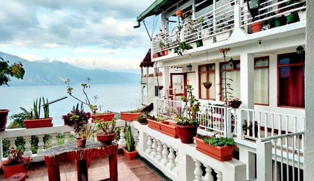 Hotel Victoria Atitlan