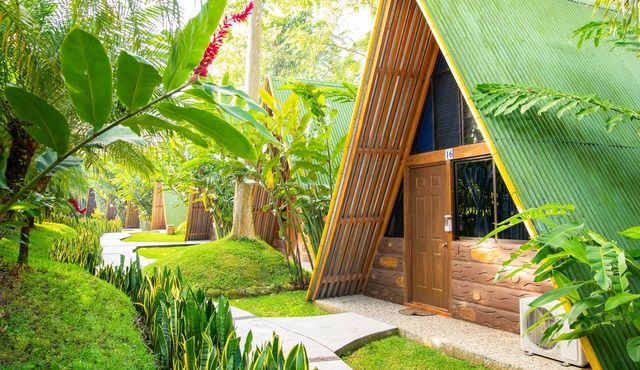 Hotel y Bungalows El Jardín