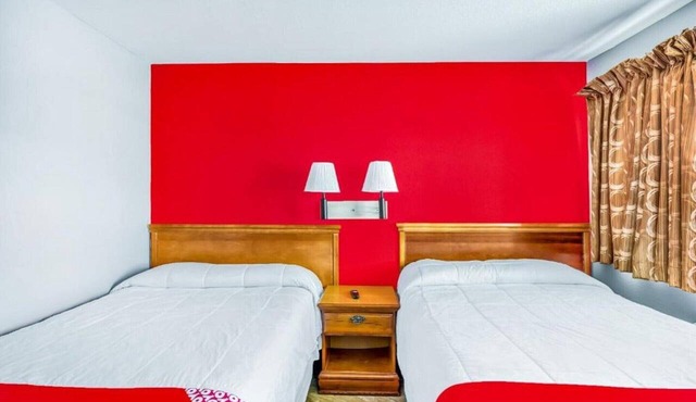 Houston | 2 Full Bed