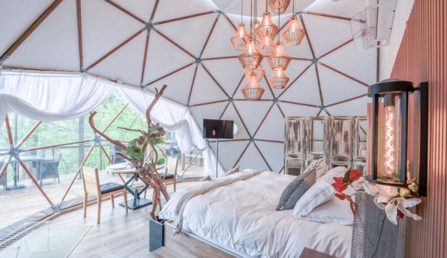 Incredible dome ideal for a romantic getaway