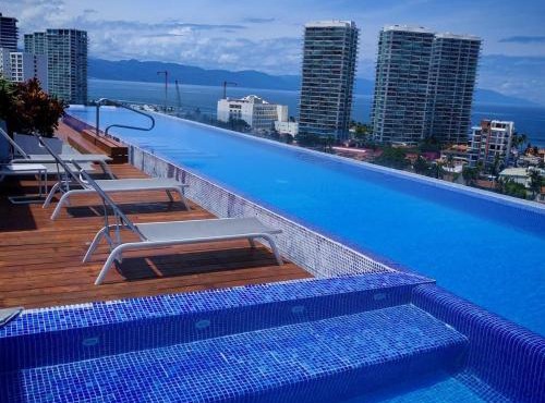 Infinity Pool- Walk to Beach, Marina y La Isla