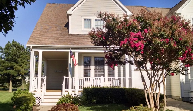 Just reduced. Book now for labor day! Unbelievable deal on golf course, 4bdrms in Ocean View
