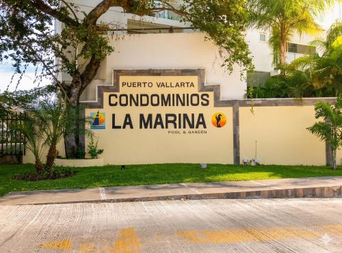 La Marina Condominiums by Monyxbnb
