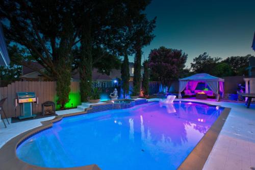 Lake-View Rowlett Escape w/Fire Pit & Games!