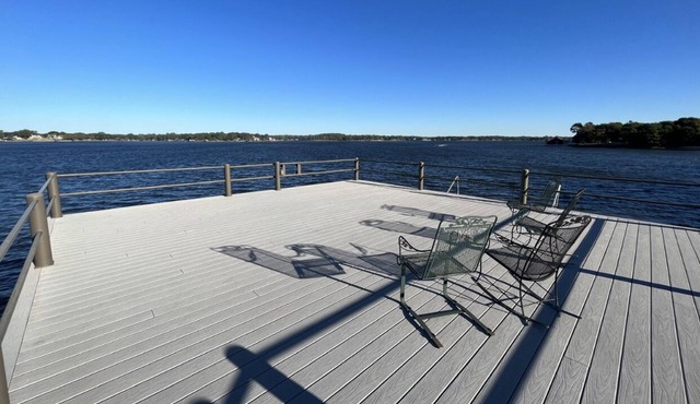 Lakefront on open water w/fire pit, boat dock/party deck, paddle boards & kayak