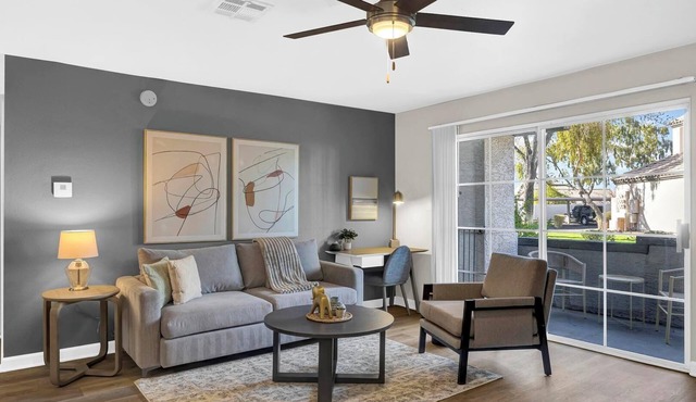 Landing | Amazing 2BD, Pool, Gym