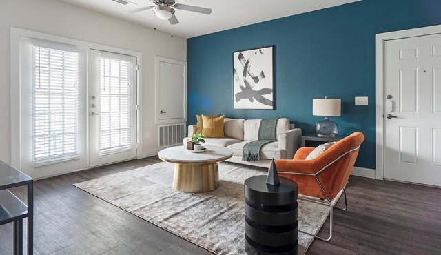 Landing | Beautiful 1BD, Pool, Gym