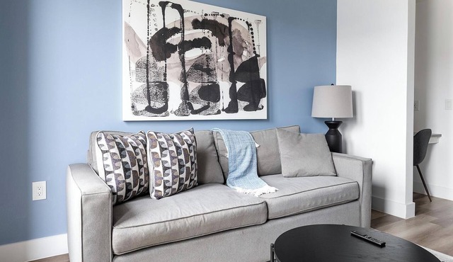 Landing | Beautiful 1BD, Gym