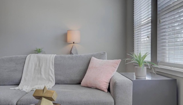 Landing | Incredible 2BD, Pool, Courtyard