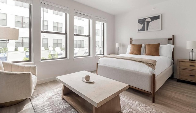 Landing | Spectacular Studio, Gym, Pool