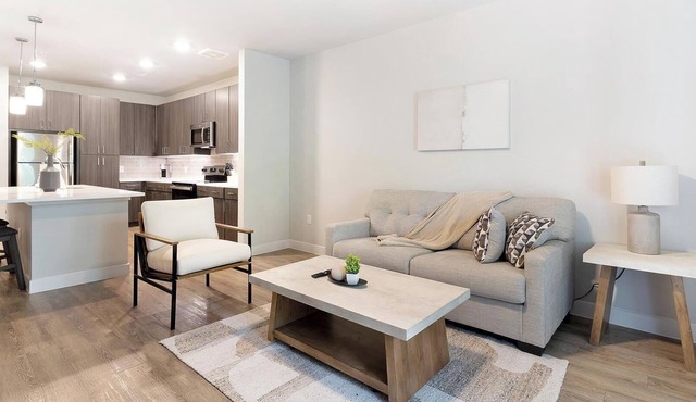 Landing | Stylish 1BD, Game Room, Gym