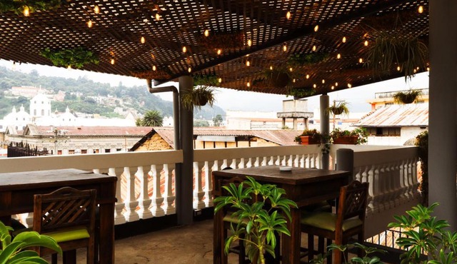Lar Antiqua Hotel