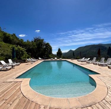 Les Ricoux in Montfroc