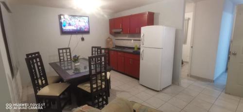 Lirio House Near the industrial parks Highway 57