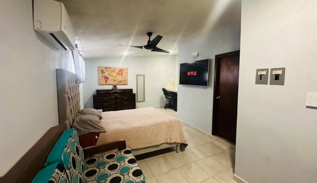 Loft Céntrico Smart Tv65", Acceso por Clave, Agua Caliente y A/c,