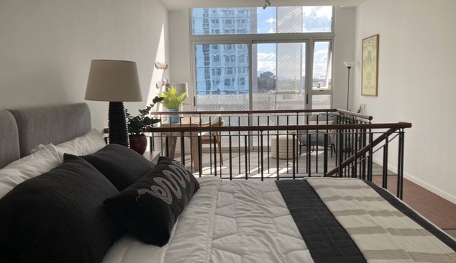 Loft in modern and nice facilities, near to the La Aurora Int'l Airport and more