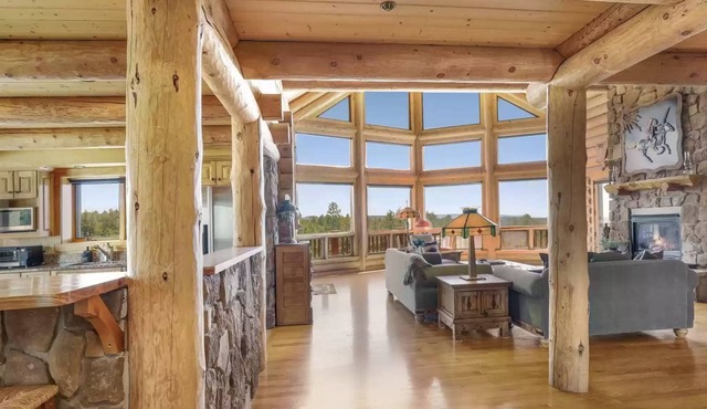 LOG CABIN Views* jacuzzi - BBQ deck min to town