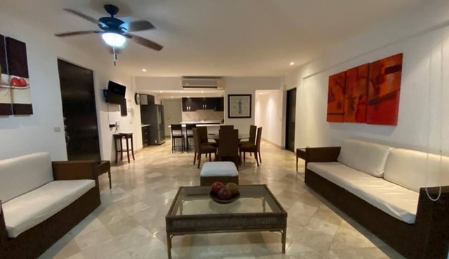 Lujoso Departamento Acapulco Sanitized Costa Azul
