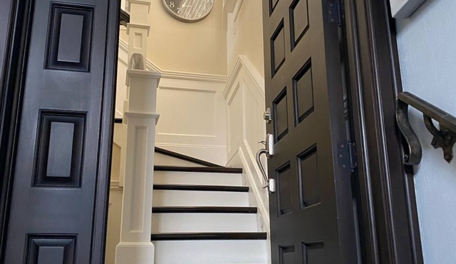 Luxurious house, with exclusive details. Living Room, Kitchen, Dining Room, Study Room