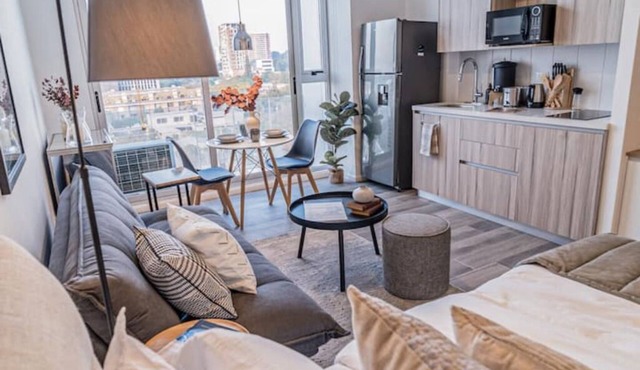 Luxurious Studio Near Airport