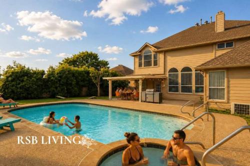 Luxury 6BR Retreat Pool Hot Tub Cinema & Game Room