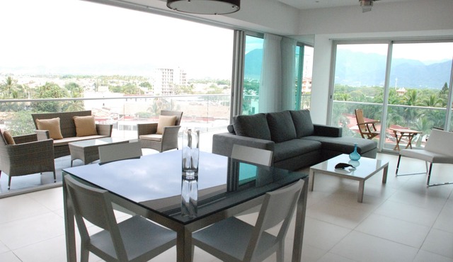 Luxury Icon Vallarta One Bedroom
