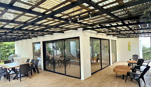 ! Mansion of Princes! "Dream on the shores of Lake Atitlan".
