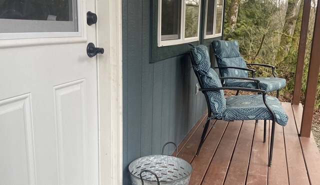Maple Valley Farm Guest Cottage in Maple Valley