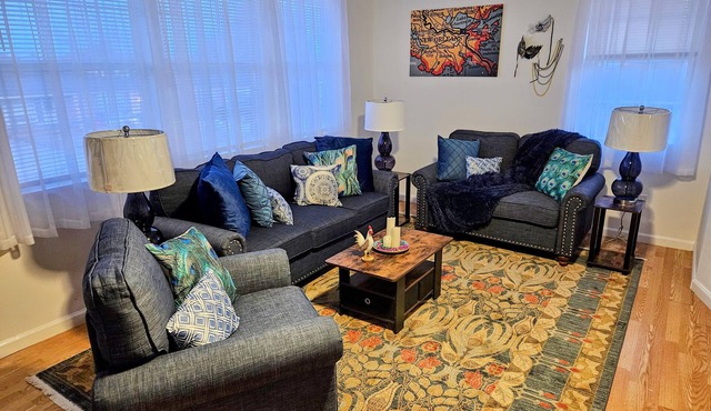 MARCH MADNESS DISCOUNTS! Email for info! LGBTQ Owned! Minutes from the Quarter!
