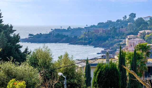 Mediterranean Escape Between the Sea and the Esterel Mountains in Théoule sur Mer