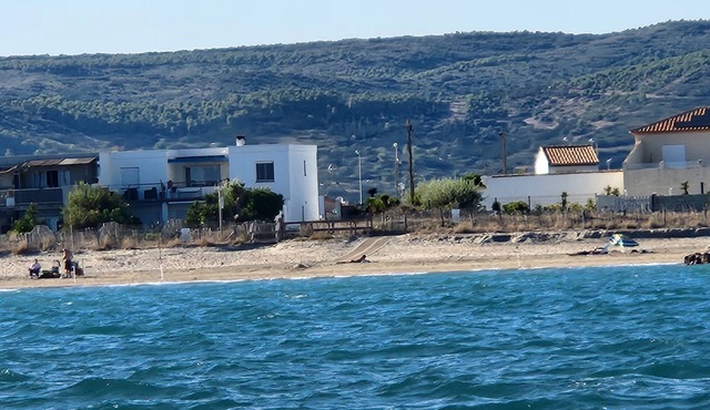 Mediterranean house on the beach in Frontignan