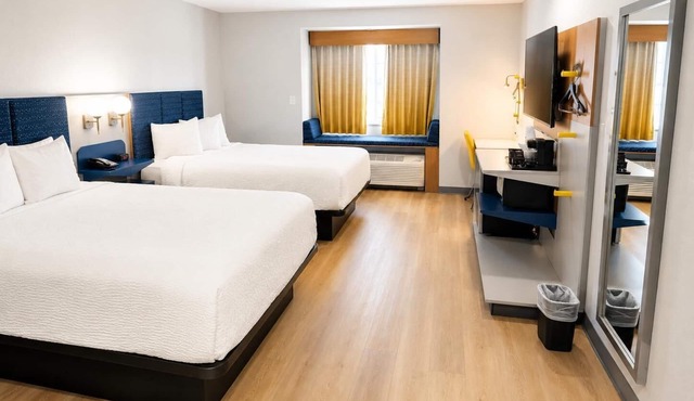 Microtel Inn & Suites By Wyndham Midland
