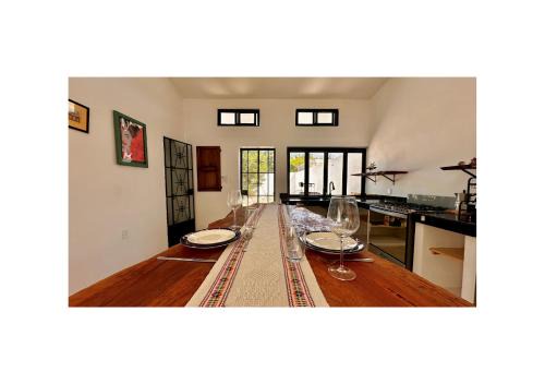 Miis Naj Quiet House Near the Sea