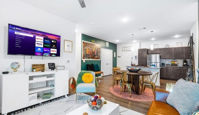 Modern 2br Pet-friendly Wd Pool&gym Utsa