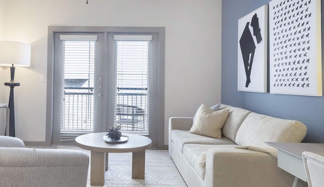 Modern Apartment in Prime Location (ID3128X45)