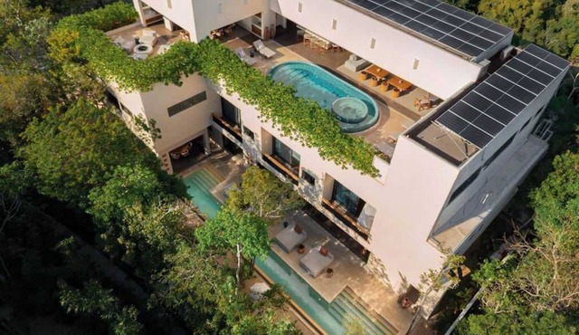Modern Jungle Villa | Rooftop Pool Lounge