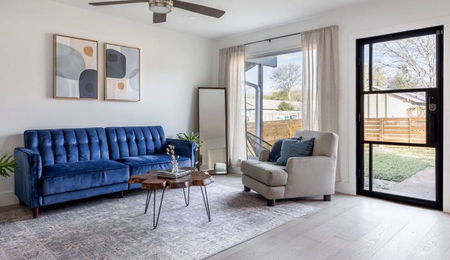 Modern St. Elmo 2 Bedroom 10 Min- DT/Zilker