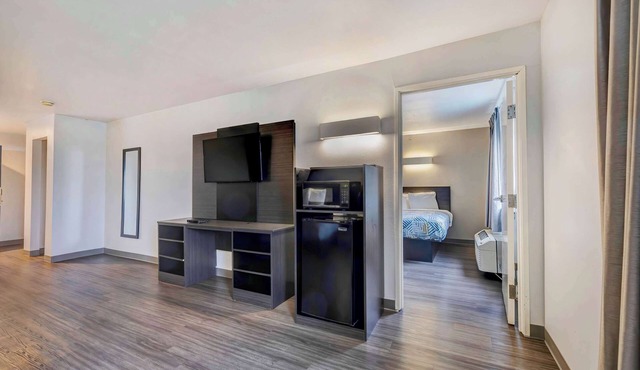 Motel 6 Mesquite, TX - Balch Springs